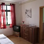 بيت ضيافة Gasthaus & 